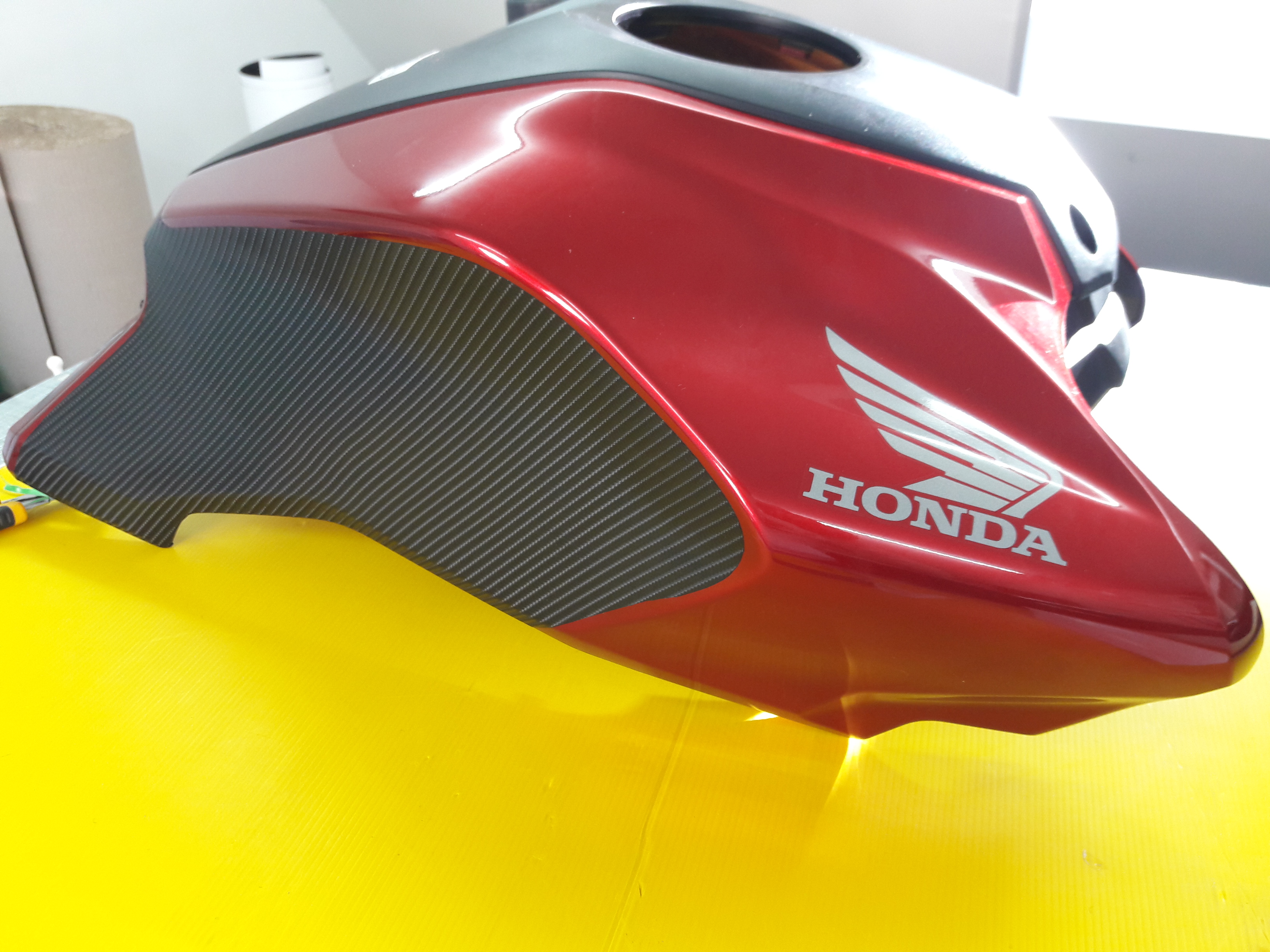 Honda tankburkolat dekorálás